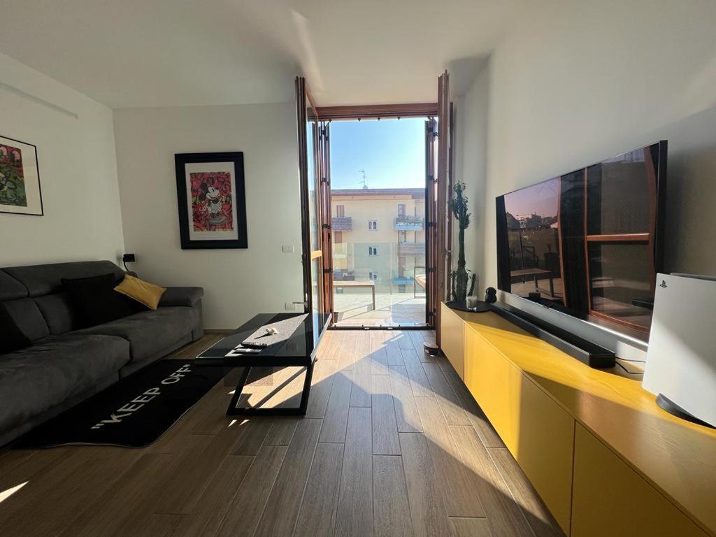 Domusmi - Nuvolone-7 Apartment Milan Exterior photo